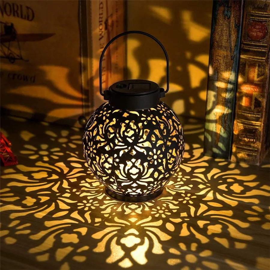 SolAura – Hanging Solar Garden Lantern