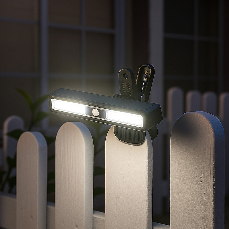 SnapLite - Clip-on Solar Light