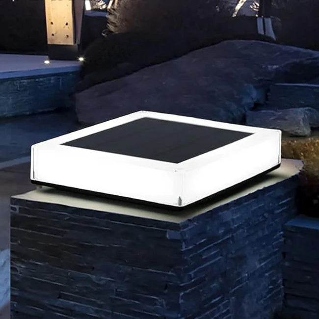 VividGlow - Solar Outdoor Lamp