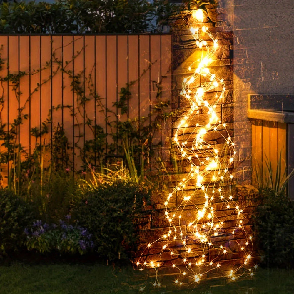 LumiTree – Solar LED Tree Light