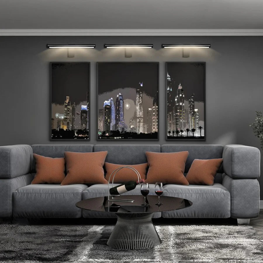 LumiFrame – Cordless LED Picture Light