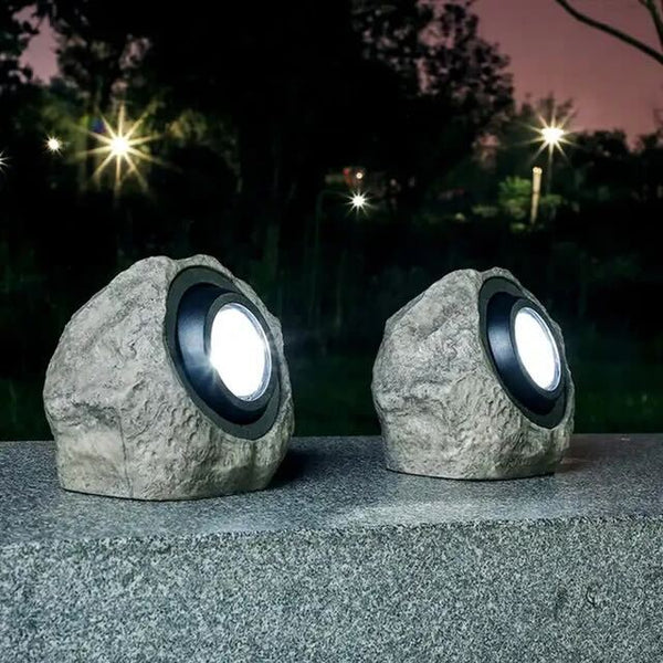 LumiStelo – Elegant Solar Garden Light